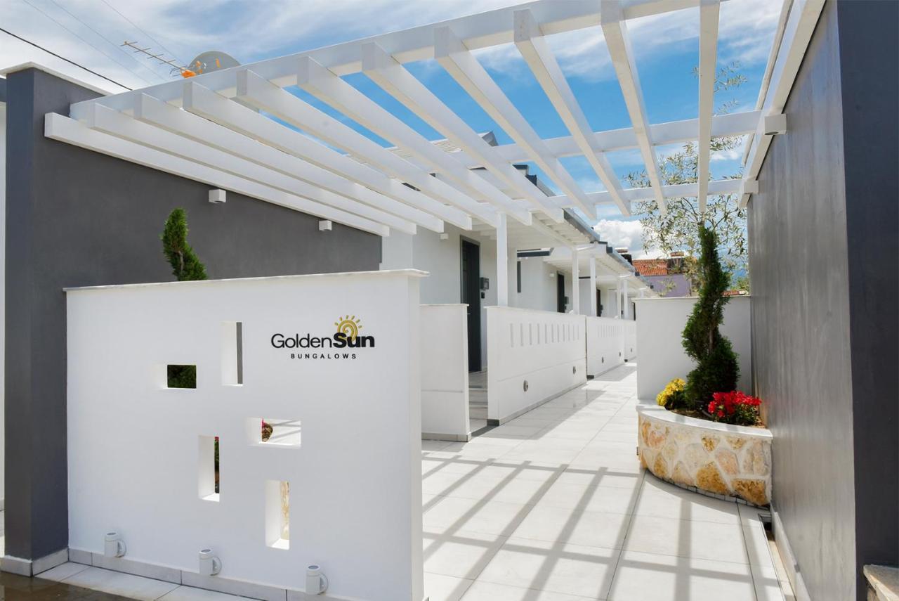 Hotel Golden Sun Néa Meságkala Esterno foto