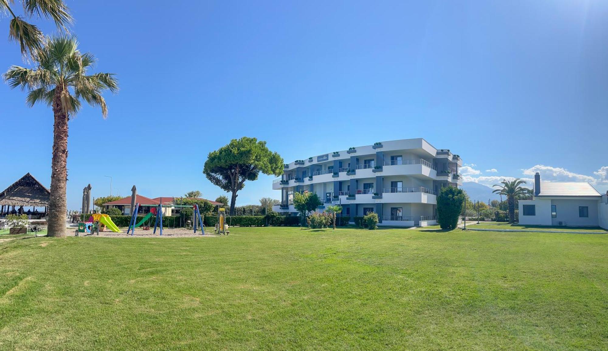 Hotel Golden Sun Néa Meságkala Esterno foto